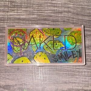 Urban Decay Smiley Palette - Vibrant Green and Blue